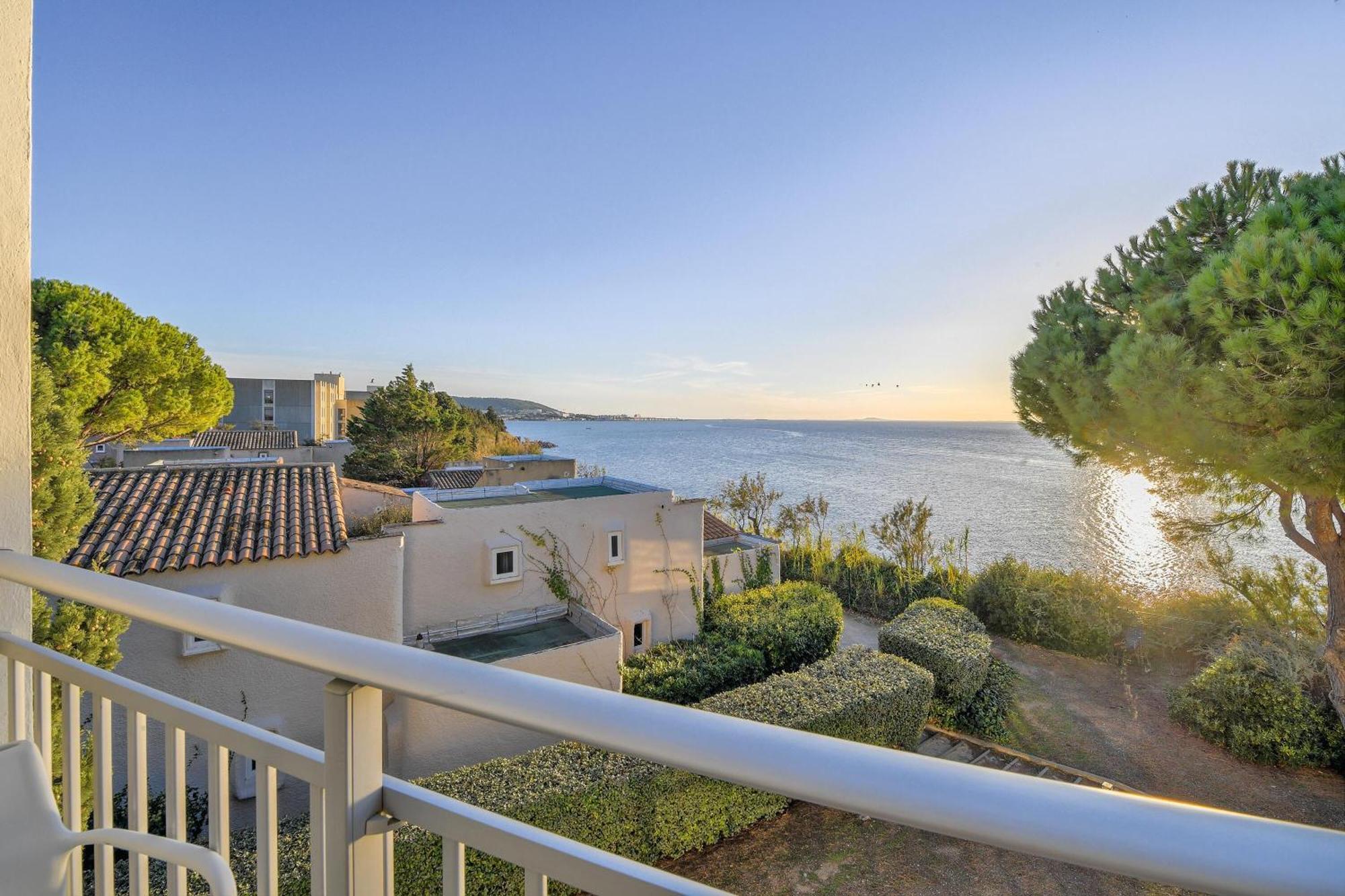 Belambra Clubs Balaruc-Les-Bains - Les Rives De Thau Hotel ภายนอก รูปภาพ